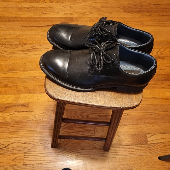 Men's black 9.5 dress shoes - Picture 3 of 3